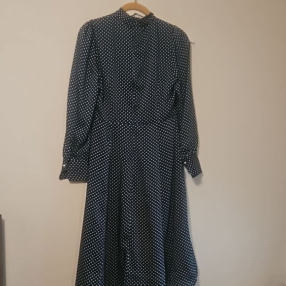 Jane Xuan Vintage dress dark green with white polka dots and beads buttons - Picture 6 of 9